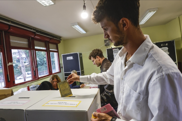Italy votes on migrant citizenship requirements, 4 other amendments
