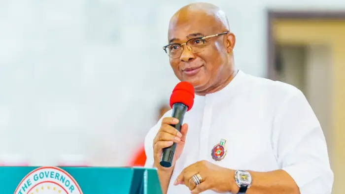 Hope Uzodinma raises minimum Wage to N104,000