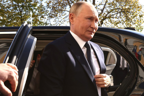 Russia-Ukraine War: Putin Heads To Alaska Ahead Of Major Summit With Trump