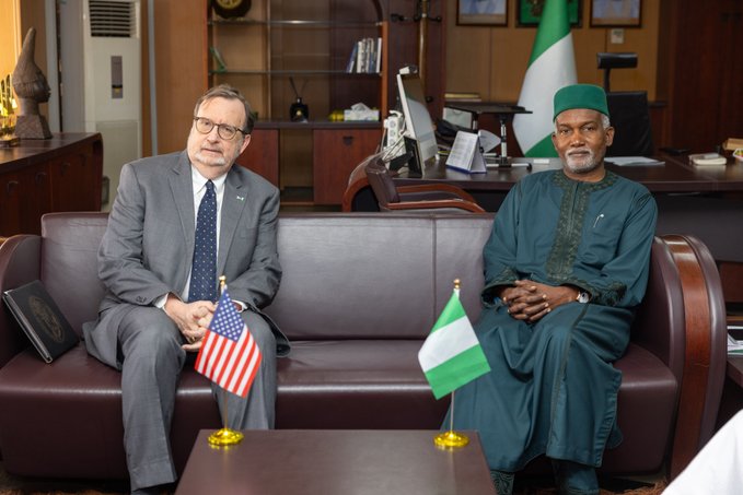 Nigeria, US Discuss Strengthening Bilateral Cooperation