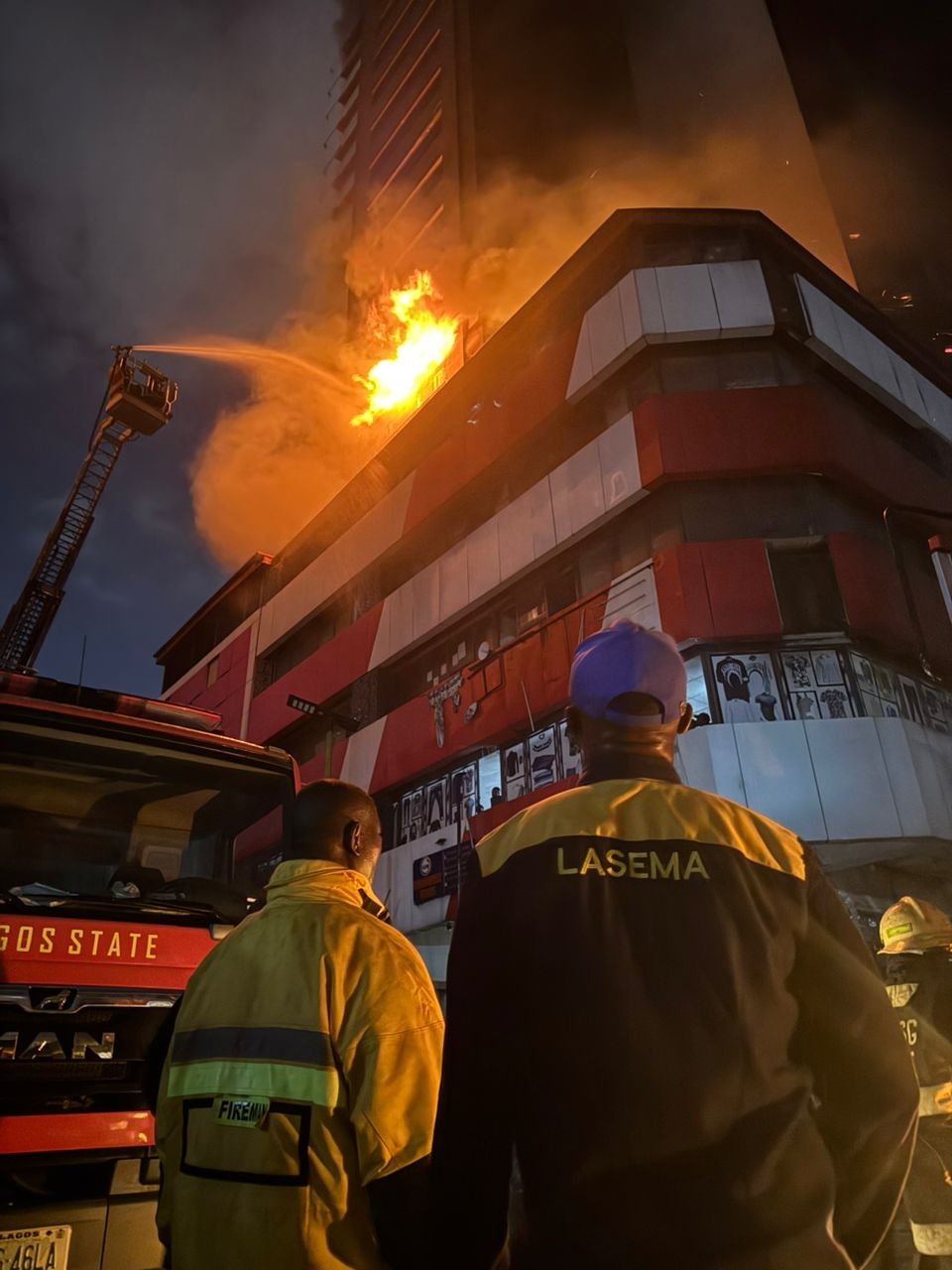 UPDATE: GNI Building Still On Fire As Lagos Fire Crew Battle Blaze
