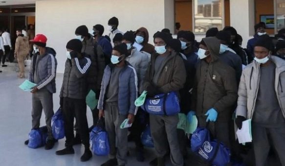 Canada-deportees-583×340